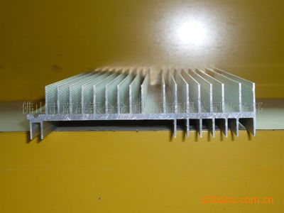 【鋁合金高密齒散熱器產(chǎn)品】價格,廠家,圖片,佛山市南海銀合金屬制品業(yè)務(wù)部-