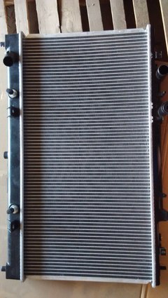 馬自達(dá)新款自動(dòng)汽車水箱散熱器 高效散熱技術(shù)與高清大圖展示